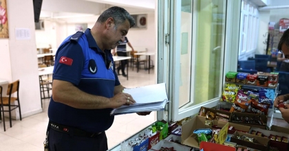ÇİVRİL’DE KANTİNLER DENETLENİYOR