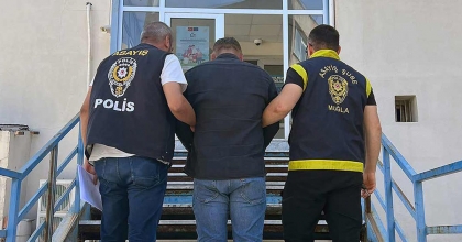 CİNSEL SALDIRI SUÇUNDAN ARANAN ŞÜPHELİ YAKALANDI