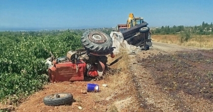 DEVRİLEN ÜZÜM YÜKLÜ TRAKTÖRÜN SÜRÜCÜSÜ HAYATINI KAYBETTİ