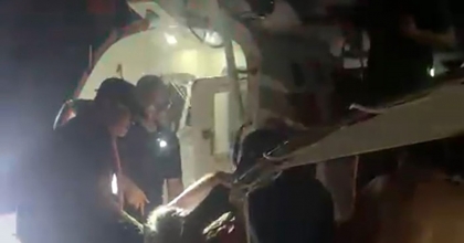 DOKTOR TELEFONLA BAĞLANDI, KAPTANLAR İLK MÜDAHALEYİ YAPTI