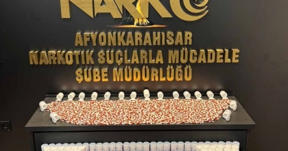 EVE YAPILAN UYUŞTURUCU BASKINI POLİS KAMERASINDA