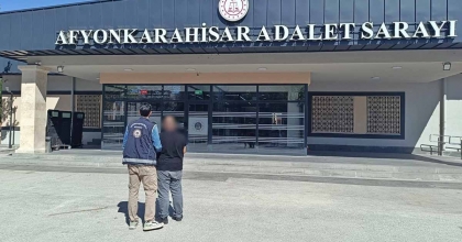GÖÇMEN KAÇAKÇISI TUTUKLANDI