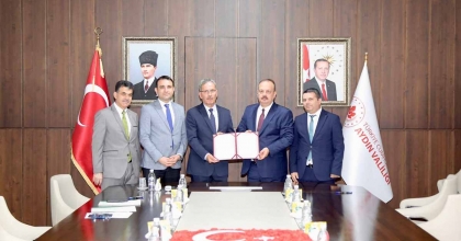 HAYIRSEVER OKUL MÜDÜRÜ'NDEN EĞİTİME BÜYÜK KATKI