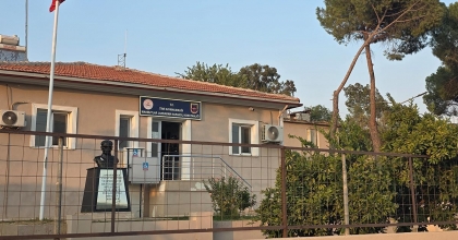 İZMİR'DE ÇÖP KRİZİ ZİRVEDE: JANDARMADAN SUÇÜSTÜ OPERASYONU