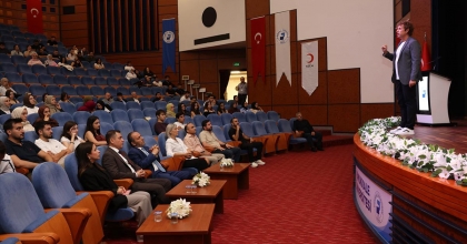 KIZILAY, PAÜ’DE KAN VE KÖK HÜCRE BAĞIŞININ ÖNEMİNİ VURGULADI