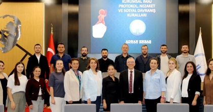KÜTAHYA OSB AKADEMİ’DE NEZAKET VE PROTOKOL KURALLARI EĞİTİMİ