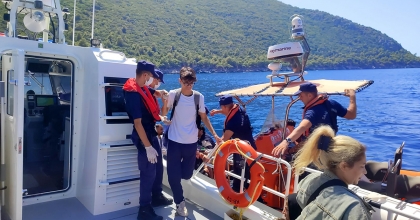 KORSAN KOYUNDA 29 DÜZENSİZ GÖÇMEN YAKALANDI