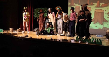 KÜTAHYA'DA 'ORMANIN KORUYUCULARI' OYUNU ÇOCUKLARLA BULUŞTU