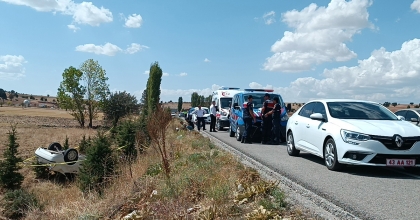 TAKLA ATAN OTOMOBİLİN ALTINDA KALAN JANDARMA ŞEHİT OLDU