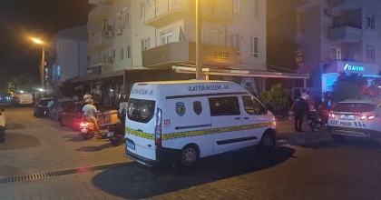 LOJMANDA KALAN ADAM ÖLÜ BULUNDU