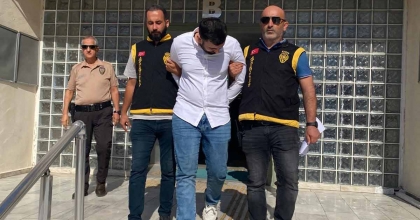 MİT GÖREVLİSİ KILIĞINA GİREN DOLANDIRICI OPERASYONLA YAKALANDI