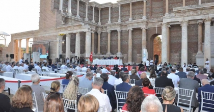 MANİSA BÜYÜKŞEHİR BELEDİYE MECLİSİ TARİHİ MEKANDA TOPLANDI