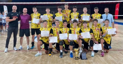 MANİSA ERKEK VOLEYBOL TAKIMI TÜRKİYE ŞAMPİYONU OLDU