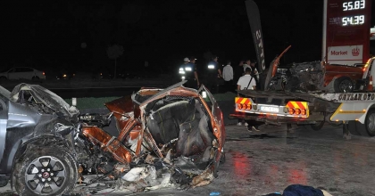 MANİSA’DA KATLİAM GİBİ KAZA: 5 ÖLÜ, 6 YARALI, O ANLAR KAMERADA