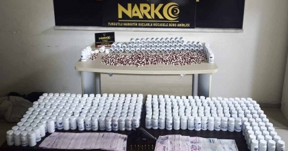 MANİSA'DA NARKOTİK OPERASYONLARINDA 64 ŞAHIS TUTUKLANDI