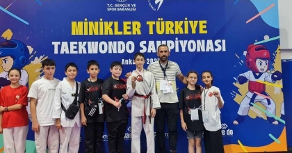 MİNİK TAEKWONDOCULAR ANKARA’DAN DERECEYLE DÖNDÜ