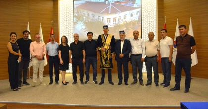 ÖZKASAP, ÖZBEKİSTANLI ÜZÜM ÜRETİCİLERİNİ BİLGİLENDİRDİ