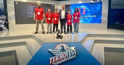 PÜTÜN ÖĞRENCİLERİ YALNIZ BIRAKMADI