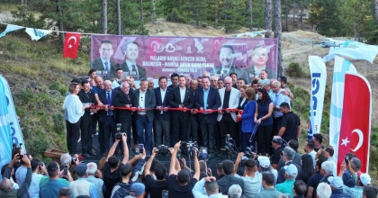 YILLARIN HAYALİ GERÇEK OLDU, GÖRDES-SINDIRGI YOLU ASFALTLANDI