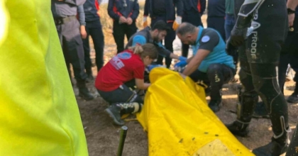 FOÇA’DA SELDE KAYBOLAN YAŞLI ADAMIN CENAZESİNE ULAŞILDI
