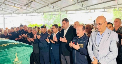 FOÇA’DAKİ SELDE HAYATINI KAYBEDEN ŞAHIS TOPRAĞA VERİLDİ