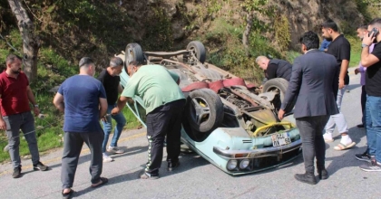 GAZETECİLERİ ÖNCE TEHDİT SONRA DARP EDİP TELEFONU GASP ETTİLER