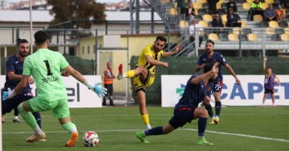 TFF 2. LİG: ALİAĞA FK: 3 - YENİ MERSİN İDMAN YURDU: 0