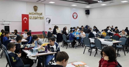MENTEŞE BELEDİYESİ’NDEN CUMHURİYET BAYRAMI’NA ÖZEL SATRANÇ TURNUVASI
