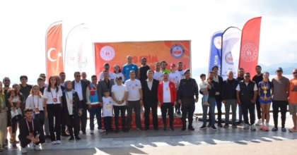 KÖYCEĞİZ’DE HALK KOŞUSU DÜZENLENDİ
