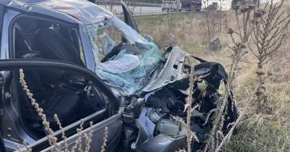 KULA’DA OTOMOBİL TIRA ARKADAN ÇARPTI:1 YARALI
