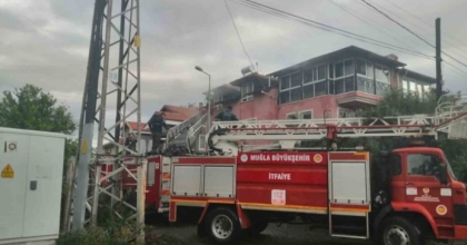 KÖYCEĞİZ’DE EV YANGINI
