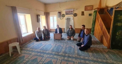 ÇİNE’DE ’OKU-YORUM’ PROJESİYLE BİR ARAYA GELDİLER
