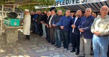 EMEKLİ ÖĞRETMEN ALTAN SON YOLCULUĞUNA UĞURLANDI
