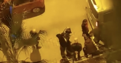 UYDU TAMİRCİSİ APARTMAN BOŞLUĞUNA DÜŞEREK HAYATINI KAYBETTİ
