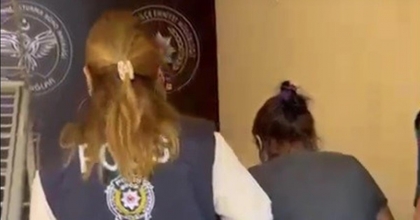 5 FARKLI ADRESE TAŞINDI, ŞAL VE MASKEYLE GİZLENMEYE ÇALIŞIRKEN YAKALANDI