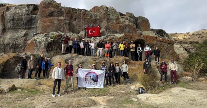 AFDOS ÜYELERİNDEN ŞUHUT'DA DOĞA YÜRÜYÜŞÜ