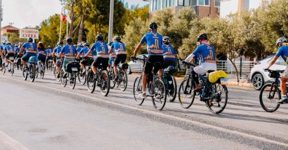 DİDİM BELEDİYE BAŞKANI GENÇAY, BİSİKLET FESTİVALİ'NİN STARTINI VERDİ