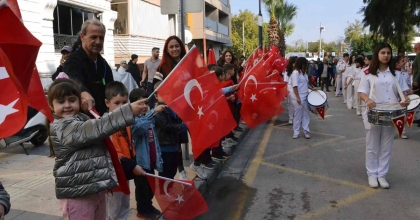 ATATÜRK'ÜN MANİSA'YA GELİŞİNİN 100. YIL DÖNÜMÜ COŞKUYLA KUTLANDI