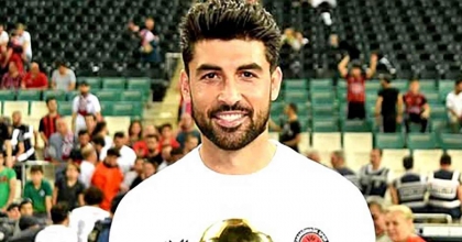 AHMET ARAS'TAN ÇEŞME BELEDİYESPOR’A VEFA DÖNÜŞÜ