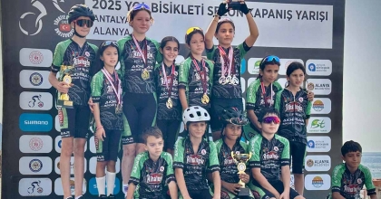 AKHİSARLI PEDALLAR ALANYA’DA ZİRVEYE TIRMANDI