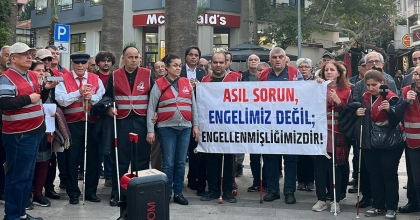 BASTONLAR YERE VURULDU