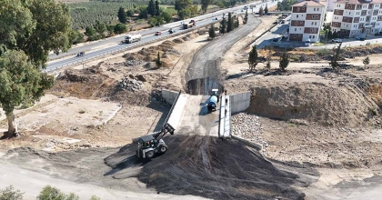 BAŞKAN KAYA'DAN EĞİTİME ULAŞIM DESTEĞİ