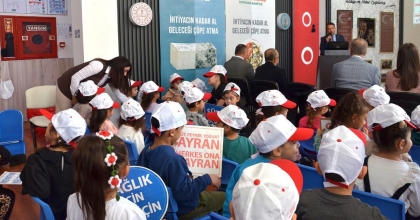 DÜNYA GIDA GÜNÜ MİNİKLERLE KUTLANDI