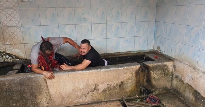 DÜĞÜNE GEÇ KALANA SULU CEZA