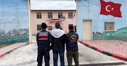 HAPİS CEZASIYLA ARANAN ŞAHSI JANDARMA YAKALADI
