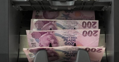 KKM'DE DÜŞÜŞ SÜRÜYOR