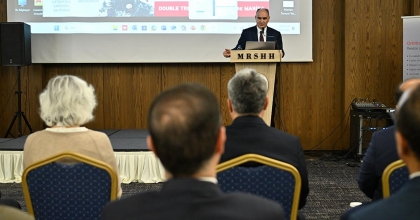  MANİSA, BAĞIMLILIK PSİKİYATRİSİ SEMPOZYUMUNA EV SAHİPLİĞİ YAPTI