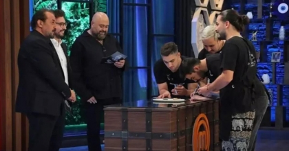 MASTERCHEF TÜRKİYE’DE ELENEN İSİM ŞEFLERİ ÜZDÜ