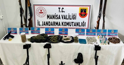 MANİSA'DA JANDARMADAN ŞOK BASKIN