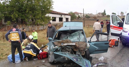 MANİSA'DA YAĞMUR KAZAYI DA BERABERİNDE GETİRDİ: 1 BEBEK ÖLDÜ, 5 KİŞİ YARALANDI